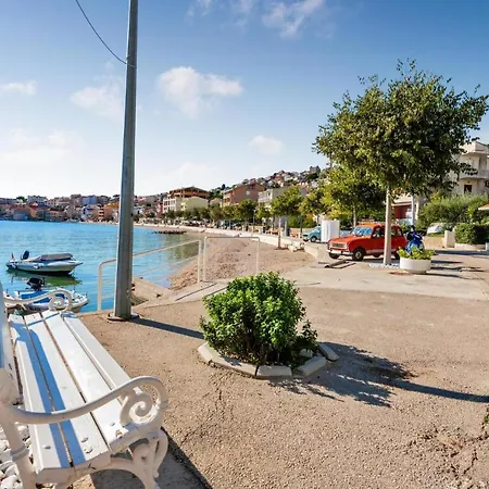 Appartement 3 Bedroom Amazing In *