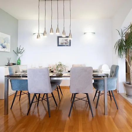 3 Bedroom Amazing In *