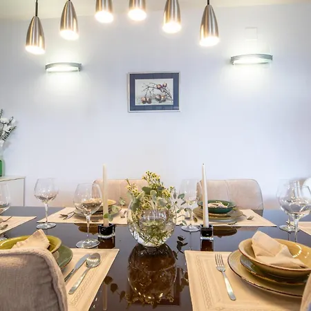 3 Bedroom Amazing In *