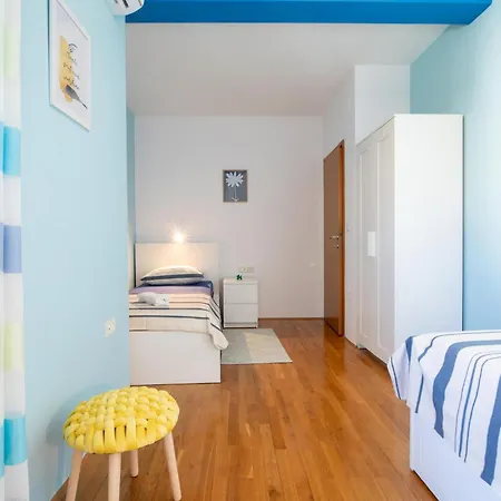 Appartement 3 Bedroom Amazing In